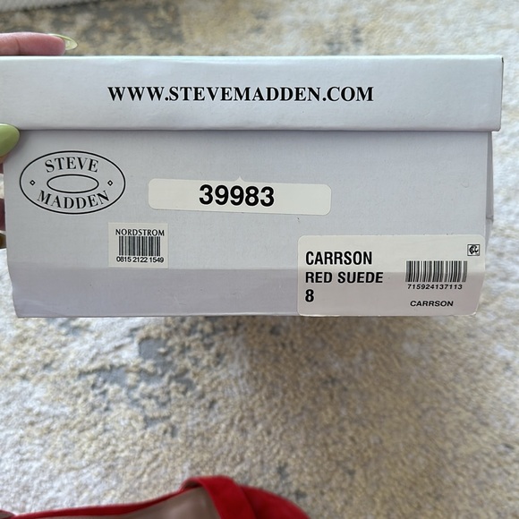 Steve Madden Sandals (red suede) - Picture 6 of 6